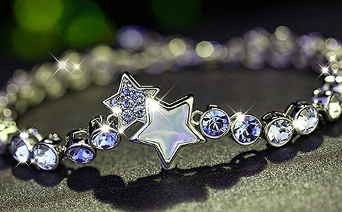 ��朵�����300�֣����x24ƪ��