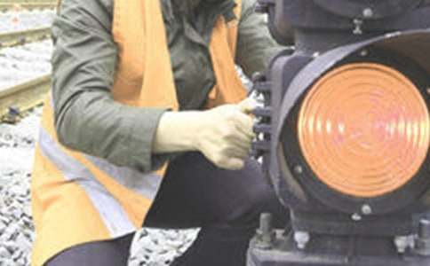 ʩ����λ��ȫ�T������棨���x6ƪ��