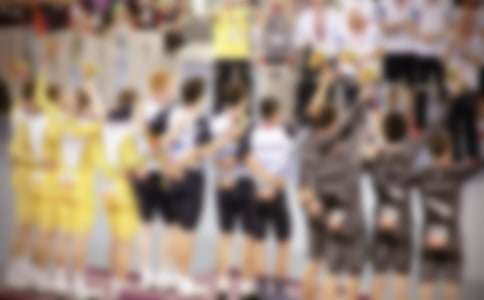 ��s�W�\��(hu�� )�]Ļʽ���ąR��