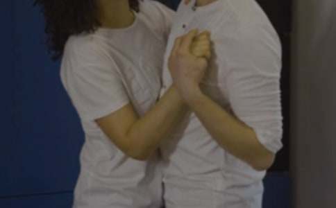 �ҺͰ֋��Q��������700��