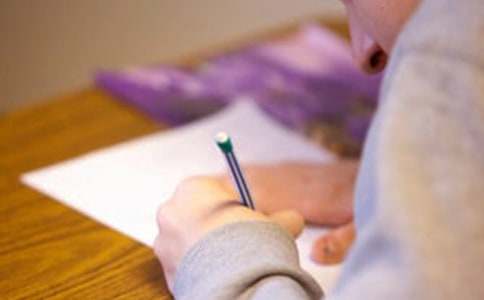 2006�ϰ���ȫ��Ӌ��C����C++�Pԇ���}