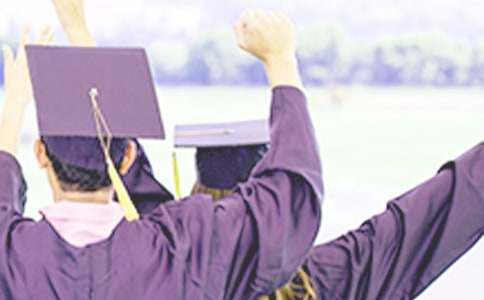 �������I(y��)У�L(ch��ng)���Z(y��)��ͨ��15ƪ��