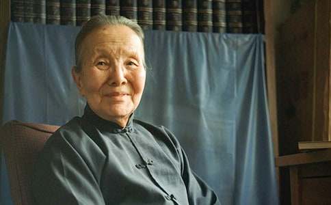 ��������600��8ƪ