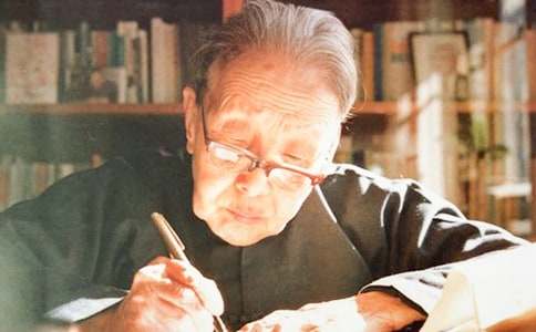 ���ĵ������ӛ500�����ģ�ͨ��20ƪ��