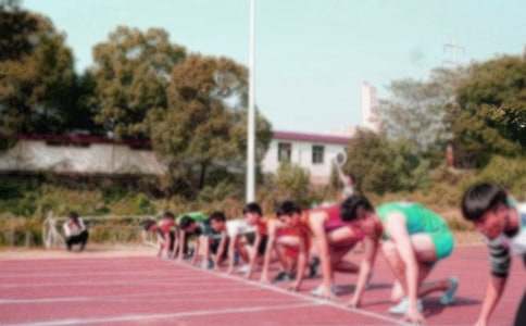 ���؂䡿�L(ch��ng)������300��3ƪ