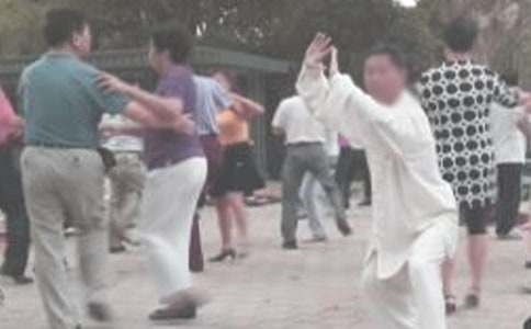 �P(gu��n)�ڳ�������300����ƪ