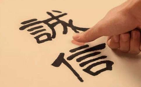 �\�����}����(hu�� )�̰�