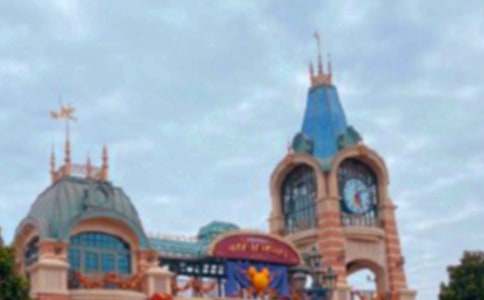 �Ϻ���ʿ�ᘷ(l�� )�@С�W(xu��)���ģ����x42ƪ��