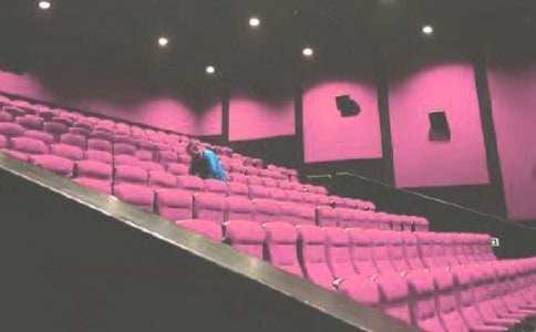 С�W(xu��)���ģ���һ��ȥ�ӰԺ���Ӱ