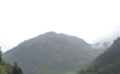 �����Ķ�üɽ����400��