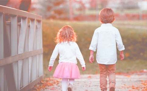 ���H��ʮ�q���烺Ůף�R�~