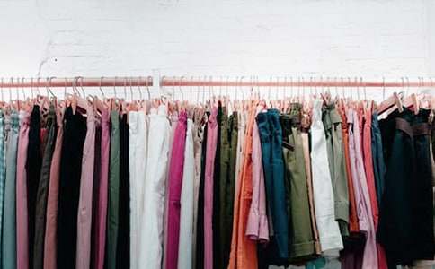 服裝店社會(huì )實(shí)踐報告