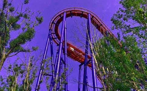 第一次坐過(guò)山車(chē)作文范文