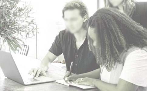 家庭會(huì )議作文