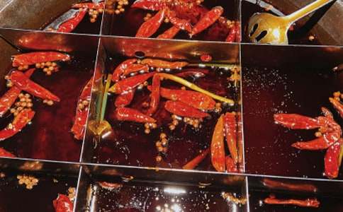 �����л�偵��R�r(sh��)��Ƹ�Äڄ�(d��ng)��ͬ