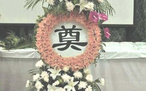 祭奠逝去的青春750字-日記作文