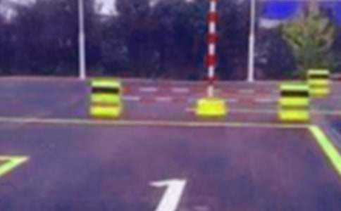 �{У�I(y��)��(w��)�T�������Y����