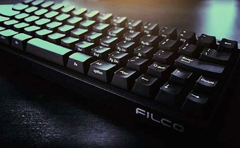 ��ʲôUSB�I�P(p��n)�o(w��)���R�e