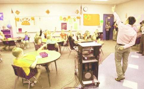 ���꼉�ԡ������������̌W(xu��)�OӋ