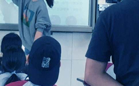 �������θ�Ƹ���v������