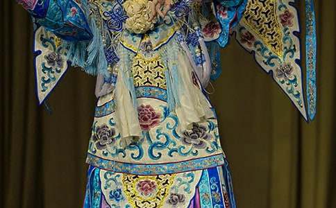 �Ї����⾩����(y��u)������800�֣����x26ƪ��