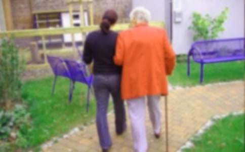 ����Ժ���ĵ��w��(hu�� )����ͨ��