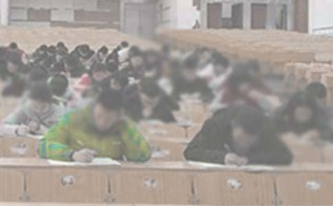 ���꼉�σ��Z(y��)�����п�ԇ�����𰸅�������