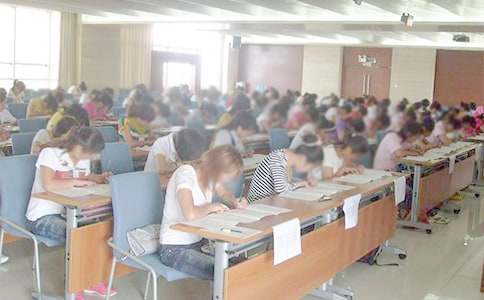 ��W(xu��)��Ӣ�Z(y��)��(zhu��n)�˿�ԇ���g�}�ӷ�Ӗ��