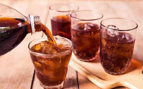 第一次做可樂(lè )雞翅作文800字(通用29篇)