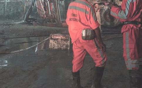 給礦工爸爸的一封信作文