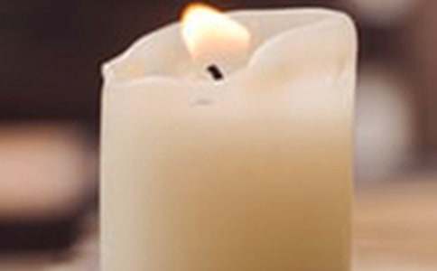 蠟燭的借物喻人作文(精選30篇)