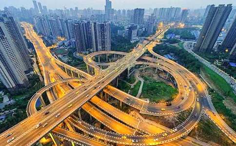 立交橋公園作文