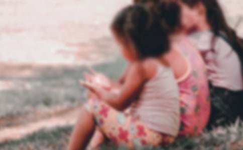 ���؃�ͯ�o��ĸ��һ�������ģ����x6ƪ��