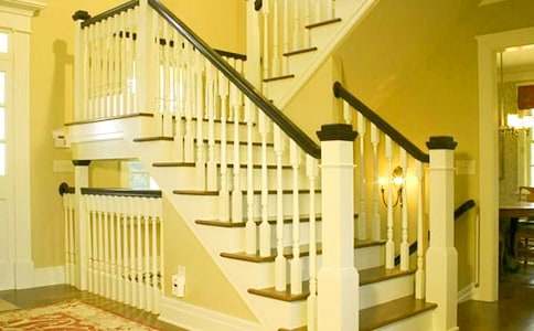 掃樓梯作文300字三篇