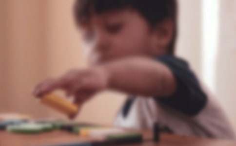 ُ�I(m��i)�ϵ۵��к���(y��u)��̰��OӋ