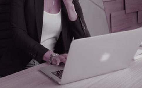 �oŮ�I(l��ng)�����ռ��Z(y��)