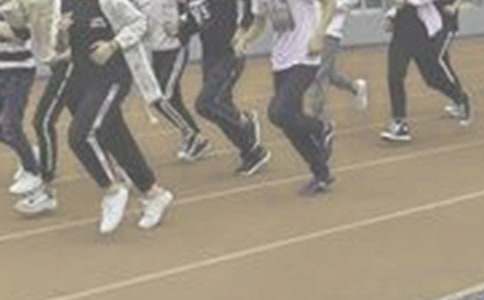 �ܲٻ��(d��ng)����600��