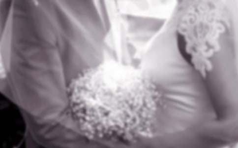 ���и�������1000�֣�һλ���ӵ��x��