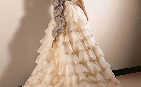 ȹ������400�֣�ͨ��28ƪ��