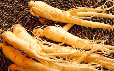 有關(guān)做一個(gè)堅強的人參考作文