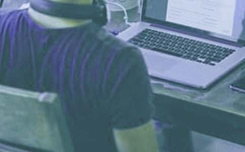 java��(sh��)���ĵ��w��(hu�� )����3ƪ