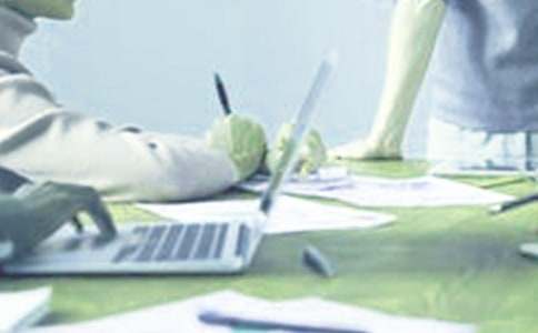 最新的實(shí)習生轉正申請書(shū)