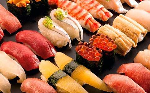 【薦】我學(xué)會(huì )了做壽司作文