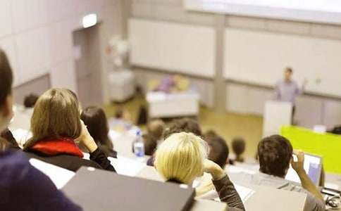 �и����A���c(di��n)�~�R