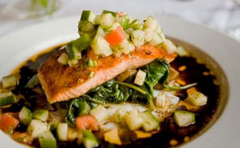 小學(xué)三年級作文:難忘的午餐