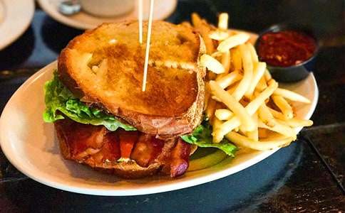 第一次吃西餐-六年級