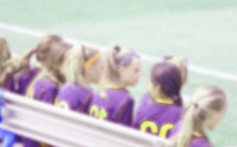 �ɐ�(��i)�����L(f��ng)����С�W(xu��)�����ģ�ͨ��23ƪ��