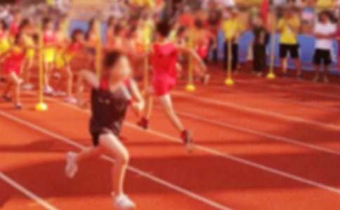 小學(xué)運動(dòng)會(huì )開(kāi)幕式作文