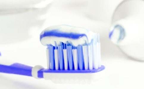 牙膏體現出的母愛(ài)作文