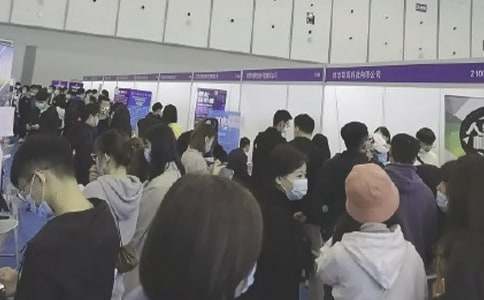 ɭ�ֳ�����Ƹ��(hu�� )С�W(xu��)����